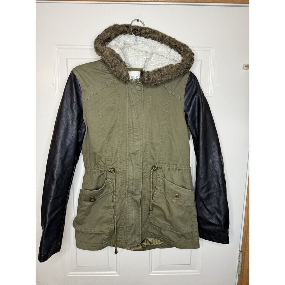 Thread & Supply Green Parka Jacket Women’s Small Faux Fur Hood Leather Sleeves